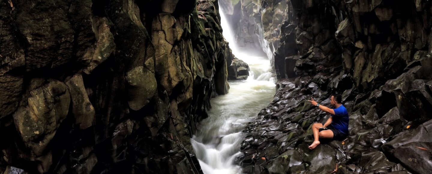 Liburan Ke Curug Cikuluwung, Salah Satu Surga Air Terjun di Bogor