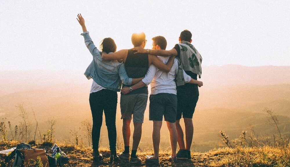 10 Trip yang Bisa Kamu Lakukan Bareng Teman Saat Pandemi