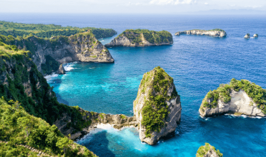 Mudik Pending? Bersiap untuk 5 Destinasi Wisata Impian Berikut Ini 1 Menteri Pariwisata dan Ekonomi Kreatif, Sandiaga Uno, menparekraf, mudik, info mudik, mudik lebaran, libur lebaran, covid 19, pandemi, wisata lokal, liburan berkelas, destinasi wisata impian, wisata impian, nusa penida, diving nusa penida, nusa penida bali, diving pemula, diving murah, Gili Trawangan, Gili Meno, muck diving, Ghost Pipefish, Kuda Laut Kerdil, Mimic Octopus, paket wisata, paket liburan, Belitung, belitong, instagramable, tempat wisata instagramable, spot instagramable, kawanjo, local experience, Tanjung tinggi, tanjung tinggi belitung, laskar pelangi, tanjung kelayang, pulau lengkuas, pulau burung belitung, mie belitung, es jeruk konci, kopi belitung, kopi nusantara, eksplor belitung timur, lombok, pulau lombok, trip lombok, paket wisata lombok, paket wisata belitung, paket wisata nusa penida, gunung rinjani, Bukit pesugulan, bukit selong, air terjun mangku sakti, desa gumantar, desa senaru, air terjun tiu kelep, pulau morotai, Pulau Kolorai, Pulau Ngele-ngele kecil, Pulau Ngele-ngele besar, Pulau Golo-golo, Pulau Rao, Pulau Saminyamau, paket wisata pulau morotai, Pulau dodola, pulau komodo, komodo, paket wisata pulau komodo, pulau rinca, pulau padar, taka makasar, pantai pink, pink beach
