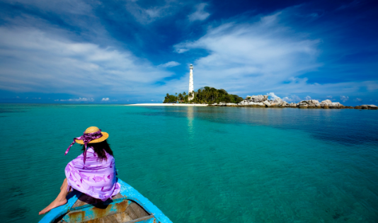 Mudik Pending? Bersiap untuk 5 Destinasi Wisata Impian Berikut Ini 2 Menteri Pariwisata dan Ekonomi Kreatif, Sandiaga Uno, menparekraf, mudik, info mudik, mudik lebaran, libur lebaran, covid 19, pandemi, wisata lokal, liburan berkelas, destinasi wisata impian, wisata impian, nusa penida, diving nusa penida, nusa penida bali, diving pemula, diving murah, Gili Trawangan, Gili Meno, muck diving, Ghost Pipefish, Kuda Laut Kerdil, Mimic Octopus, paket wisata, paket liburan, Belitung, belitong, instagramable, tempat wisata instagramable, spot instagramable, kawanjo, local experience, Tanjung tinggi, tanjung tinggi belitung, laskar pelangi, tanjung kelayang, pulau lengkuas, pulau burung belitung, mie belitung, es jeruk konci, kopi belitung, kopi nusantara, eksplor belitung timur, lombok, pulau lombok, trip lombok, paket wisata lombok, paket wisata belitung, paket wisata nusa penida, gunung rinjani, Bukit pesugulan, bukit selong, air terjun mangku sakti, desa gumantar, desa senaru, air terjun tiu kelep, pulau morotai, Pulau Kolorai, Pulau Ngele-ngele kecil, Pulau Ngele-ngele besar, Pulau Golo-golo, Pulau Rao, Pulau Saminyamau, paket wisata pulau morotai, Pulau dodola, pulau komodo, komodo, paket wisata pulau komodo, pulau rinca, pulau padar, taka makasar, pantai pink, pink beach