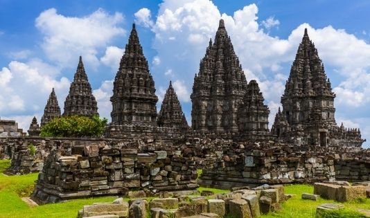 Destinasi wisata Legenda