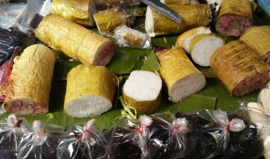Takjil khas daerah