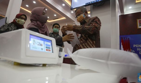COVID-19, DESTINASI WISATA, DUNIA PARIWISATA, INDONESIA, KEMENPAREKRAF, KEMENTRIAN PARIWISATA DAN EKONOMI KREATIF, SANDIAGA UNO, SANDI UNO, PAKET WISATA, PANTAI, PIGIJO, PIGINEWS, GeNOSE, GENOSE c19, BANDARA SOEKARNO HATTA, BANDARA SOETTA, GENOSE BANDARA SOETTA, TRIP, TRIP MURAH, PCR, SWAB, SWAB ANTIGEN, Bandara Internasional Sultan Mahmud Badaruddin II, Palembang, Bandara Husein Sastranegara, Bandung, Bandara Internasional Yogyakarta, Bandara Internasional Juanda, Surabaya