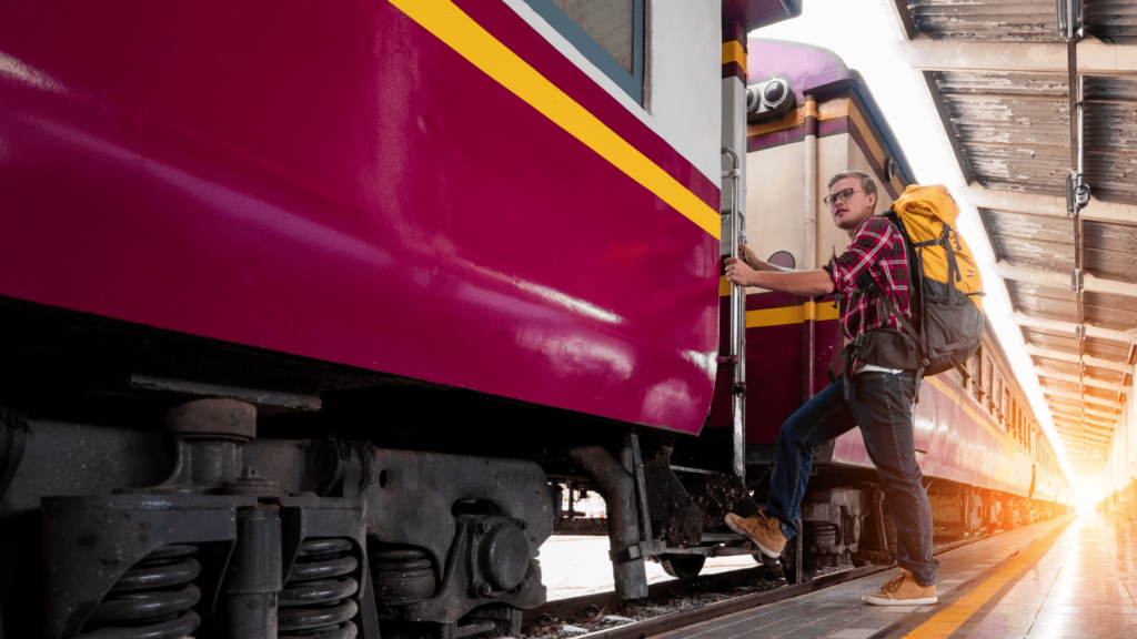 5 Trik Biar Kamu Bisa Ngetrip Murah Berfaedah, Selamat Mencoba!