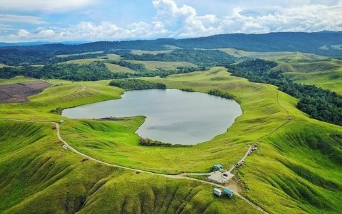 Danau Imfote