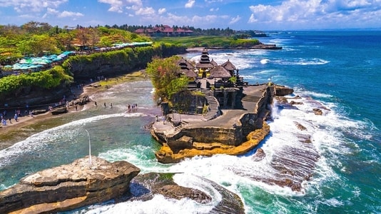daytime tour tanah lot temple