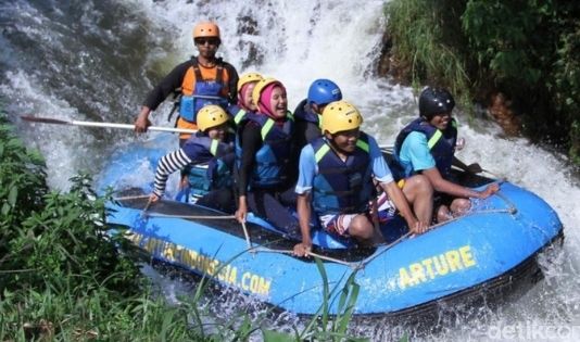 4 Destinasi Wisata Menantang Buat Kamu yang Suka Tantangan 2 Destinasi wisata menantang