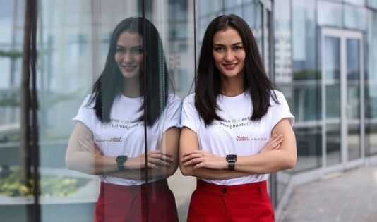 7 Perempuan Berdarah Batak Tercantik di Indonesia 2 Kecantikan Perempuan Berdarah Batak