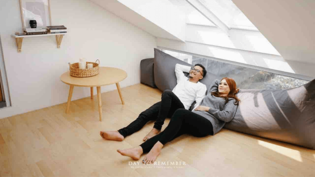 Rayakan Hari Kemerdekaan di Penginapan Instagramable Sekitaran Bandung Hari kemerdekaan, instagramable, bandung, penginapan instagramable, staycation, indonesia, naim house, tarik tambang, lomba, 17 agustus, lembang, teras bata, industrial, Gemala house, skandinavian, olimpiade tokyo, boscha villa 101, kawanjo, villa tibra, ngetrip,