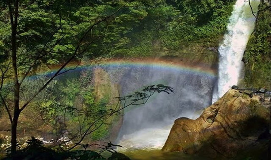 curug lembah pelangi 1