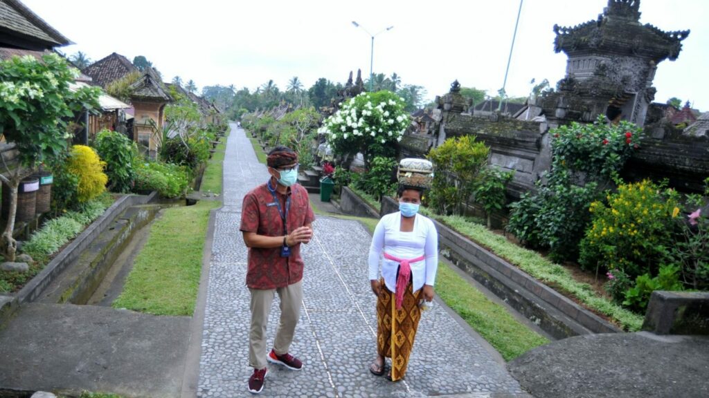 Sandiaga Uno