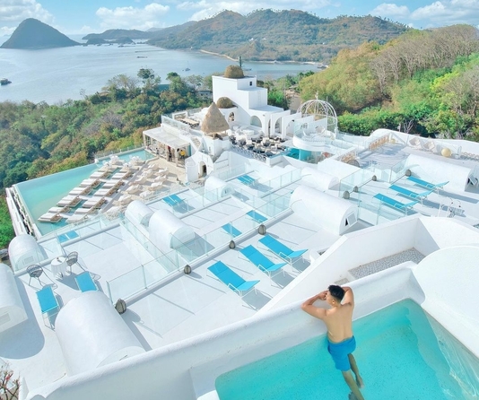 Pemandangan aduhai Loccal Collection Hotel