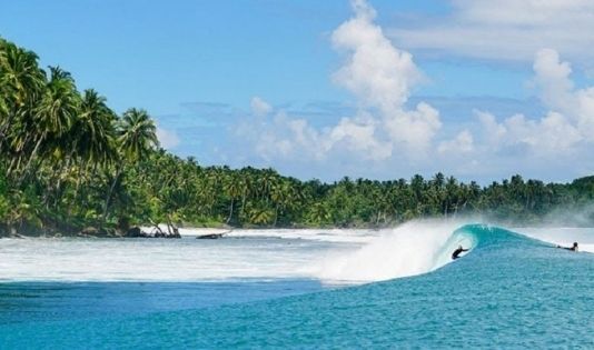 Pantai Mentawai