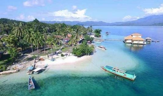 Ngetrip ke Pantai di Lampung