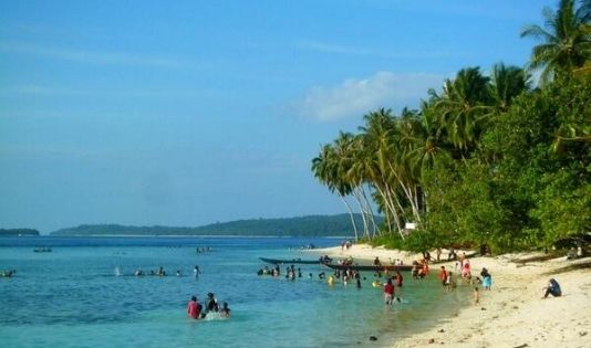 Pantai Mentawai