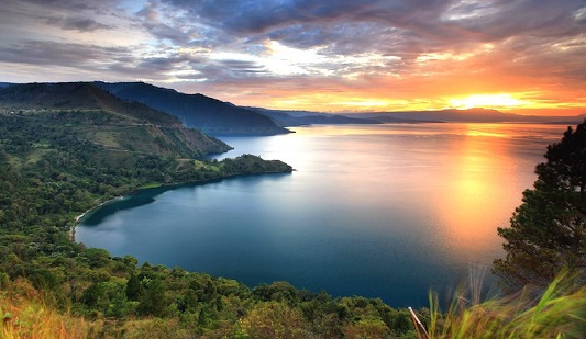 Indah Banget, Ini 5 Lokasi Wisata Indonesia yang Dapat Penghargaan XSRITE 2021 1 Danau Toba artikel