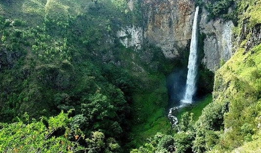 air terjun pancaro rayo
