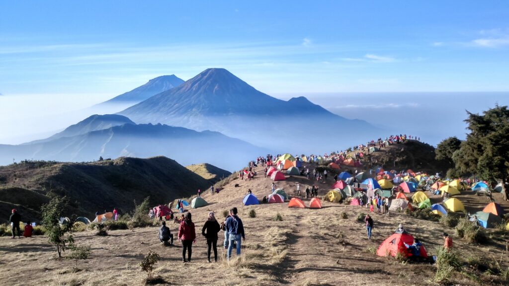 Mendaki Gunung Prau