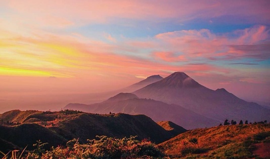 Ketahui 10 Hal Ini Sebelum Ngetrip ke Gunung Sindoro! 4 1 9 gunung favorit jateng 1