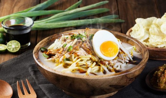 Traveling ke Cirebon, 5 Kuliner Ini Jangan Sampai Terlewat 2 Mie Koclok