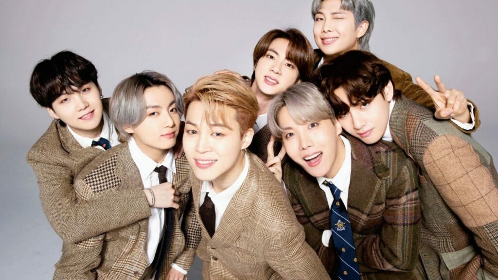 Rekomendasi Playlist Lagu BTS yang Cocok Buat Nemenin Kamu Staycation BTS