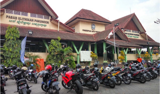 destinasi belanja, destinasi wisata, Indonesia, Kawanjo, Local Experiences, Malioboro, Ngetrip, Pasar Bringharjo, Pasar Klithikan, Pasar Seni Gambusan, Pigijo, Shopping, SunMor UGM, Tempat Belanja, Yogyakarta