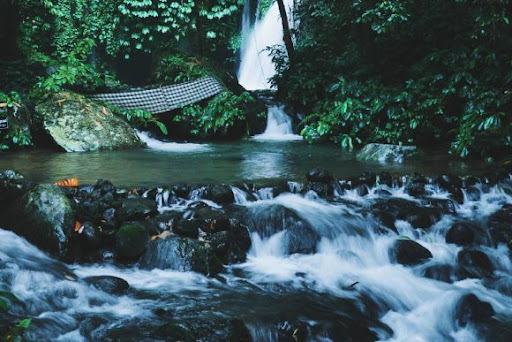 Air terjun Yeh Ho