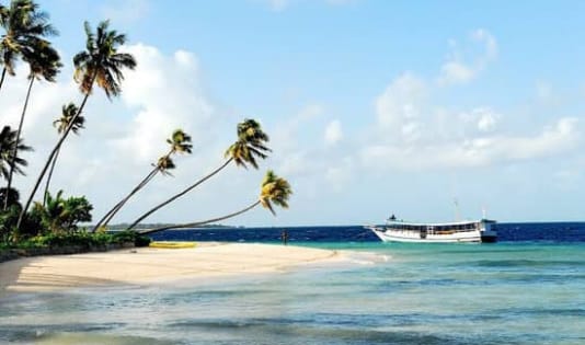 3 Destinasi Wisata Eksotis di Sulawesi Tenggara yang Wajib Dikunjungi 1 Itulah, beberapa tempat pilihan destinasi wisata di Sulawesi Tenggara yang bisa Kawanjo coba kunjungi saat ke Sulawesi Tenggara dan jangan lupa untuk selalu menjaga kelestarian alam yang ada sekitar kita ya Kawanjo