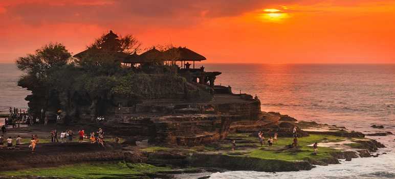 Sunset Tanah Lot 1