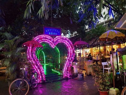 Tempat Makan Romantis di Medan
