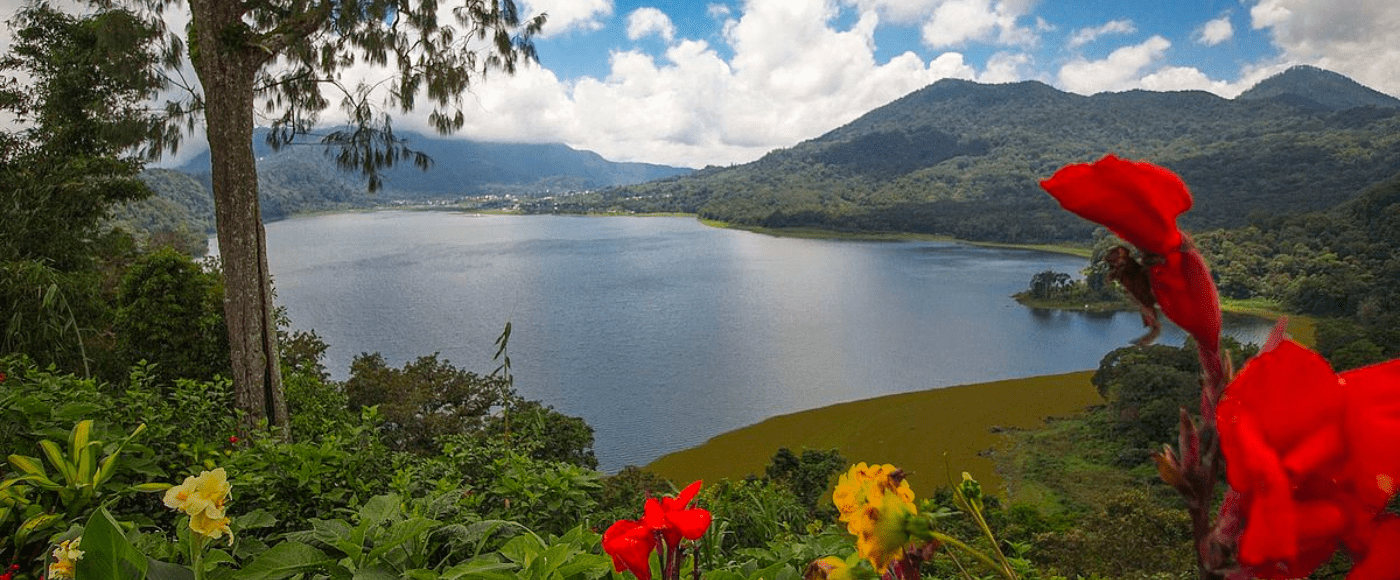 7 Destinasi Wisata di Bali Utara, Perpaduan antara Alam dan Nuansa Spiritual