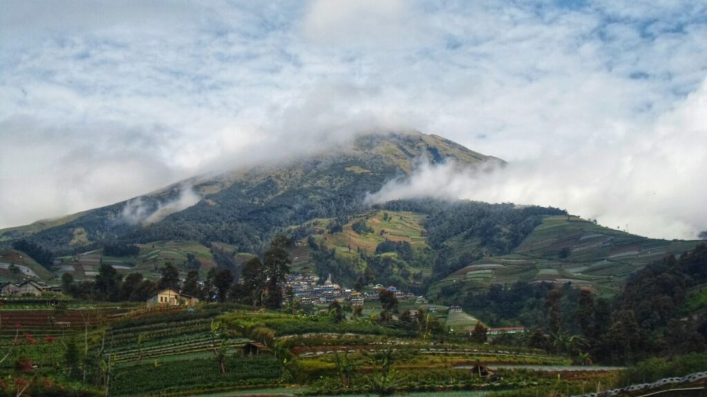 Ngetrip ke Nepal Van Java