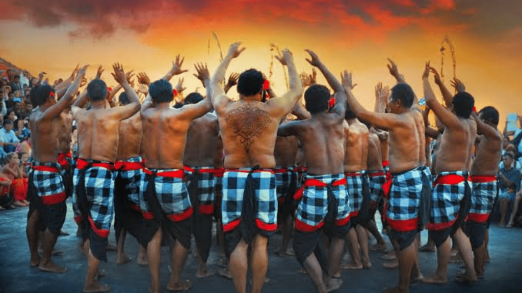 6 Fakta Menarik Dibalik Tari Kecak Bali