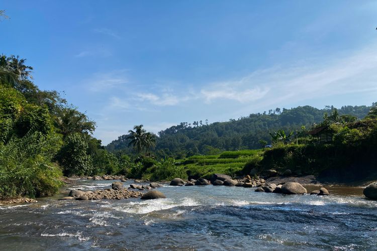 Penting Dicatat, Lakukan Berbagai Cara Ini Saat Berhadapan dengan Erupsi Gunung 2 Aliran Sungai