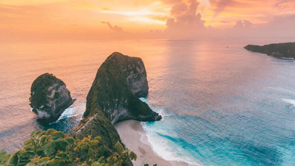 5 Spot Wajib di Nusa Penida Barat yang Wajib Kamu Jelajahi