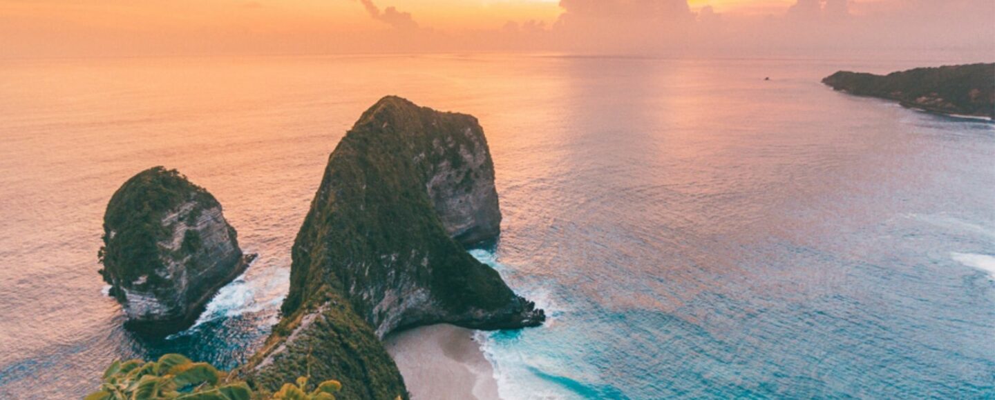 5 Spot Wajib di Nusa Penida Barat yang Wajib Kamu Jelajahi 5 Spot Wajib di Nusa Penida Barat yang Wajib Kamu Jelajahi