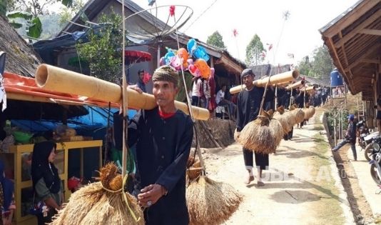 Ritual unik Indonesia