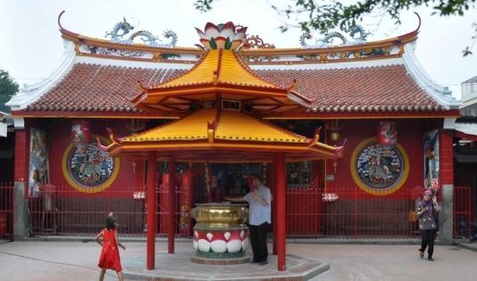 Tahun Baru Imlek Enaknya Trip Kemana? Cek Destinasi Wisata Menarik Ini 1 Destinasi wisata Imlek yang pas banget