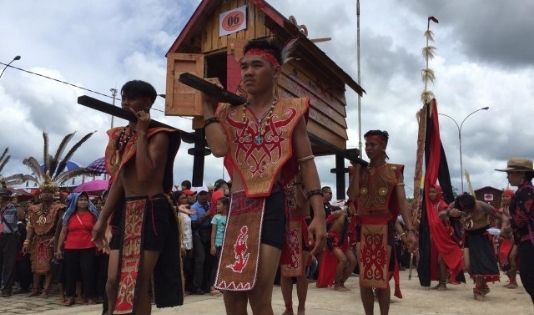 Ritual panen unik di Indonesia