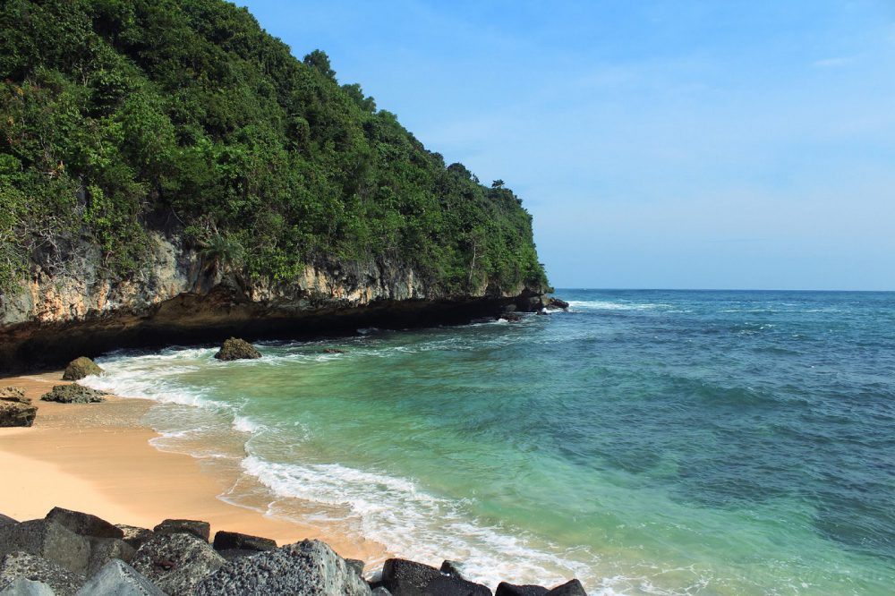 Pantai Sadeng