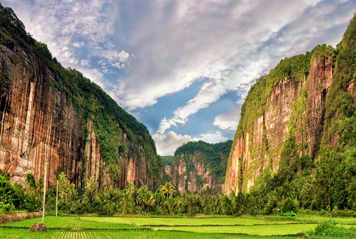 lembah harau