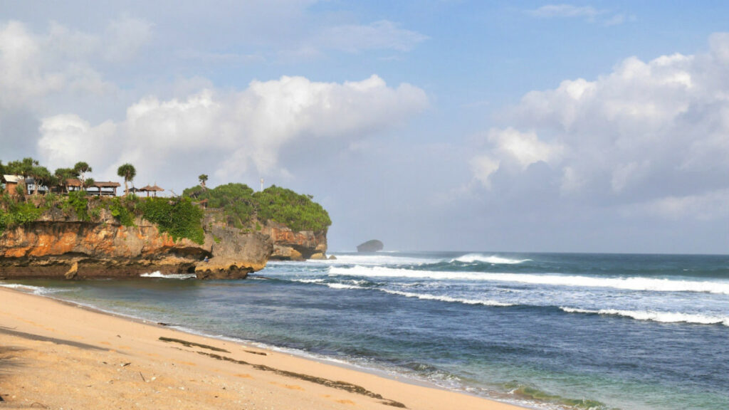6 Pantai Rekomendasi di Gunung Kidul, Watu Kodok Wajib Dikunjungi 6 Pantai Rekomendasi di Gunung Kidul, Watu Kodok Wajib Dikunjungi