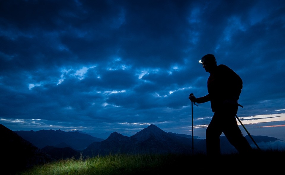 sunrise, bukit cemara, sukabumi, trekking, desa wisata, cisande, cicantayan, gunung salak, gunung gede pangrango, sunrise point,