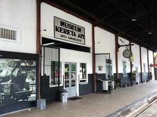 museum, kereta api, sawahlunto, sumatera barat, koleksi sejarah, stasiun, batubara, lokomotif, hindia, belanda, lembah anai, danau singkarak, mak itam, wisata, lubang kalam, teluk bayur, pelabuhan, emmahaven, sumatra staatsspoorwegen, Dr. J.W Ijzerman, loko uap,