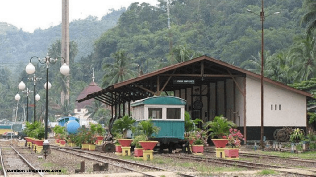 Mengenal Sejarah Kereta Api Indonesia di Museum Kereta Api Sawahlunto