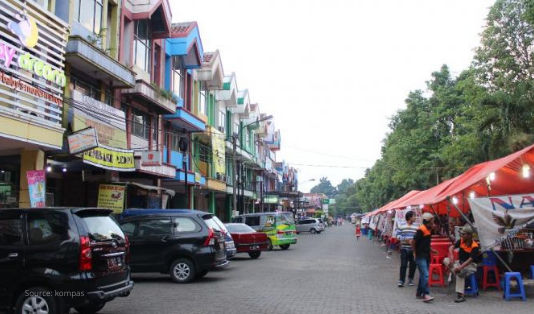 Tempat Wisata Kuliner di Bogor yang Wajib Dikunjungi Saat Ramadhan 3 bogor, kuliner bogor, ramadhan, kuliner ramadhan, jalan veteran, ruko yasmin, air mancur bogor