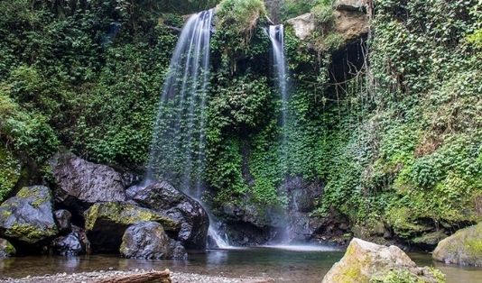 Air Terjun Grejegan