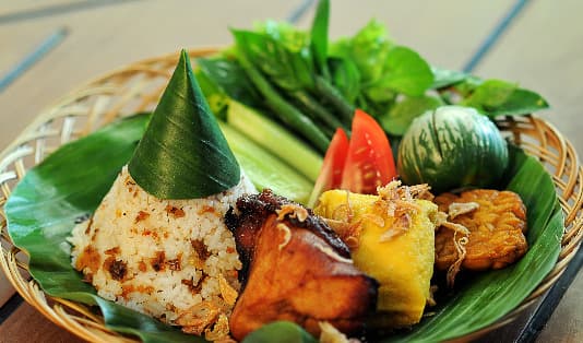nasi tutug oncom sumber wikipedia