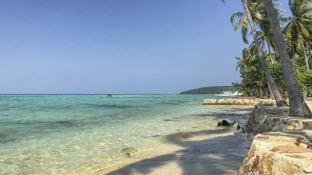 Cari Vitamin Sea Gak Harus ke Bali, Karimunjawa Juga Sama Cantiknya! Cari Vitamin Sea Gak Harus ke Bali, Karimunjawa Juga Sama Cantiknya!