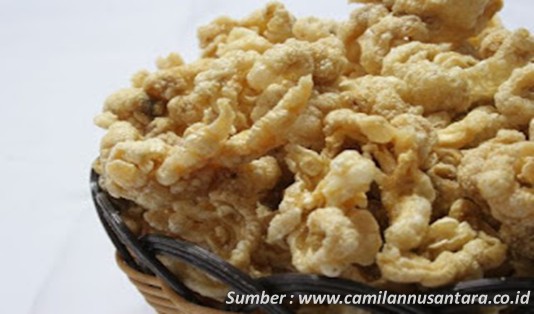 Oleh Oleh Khas Surabaya Keripik Ceker Ayam